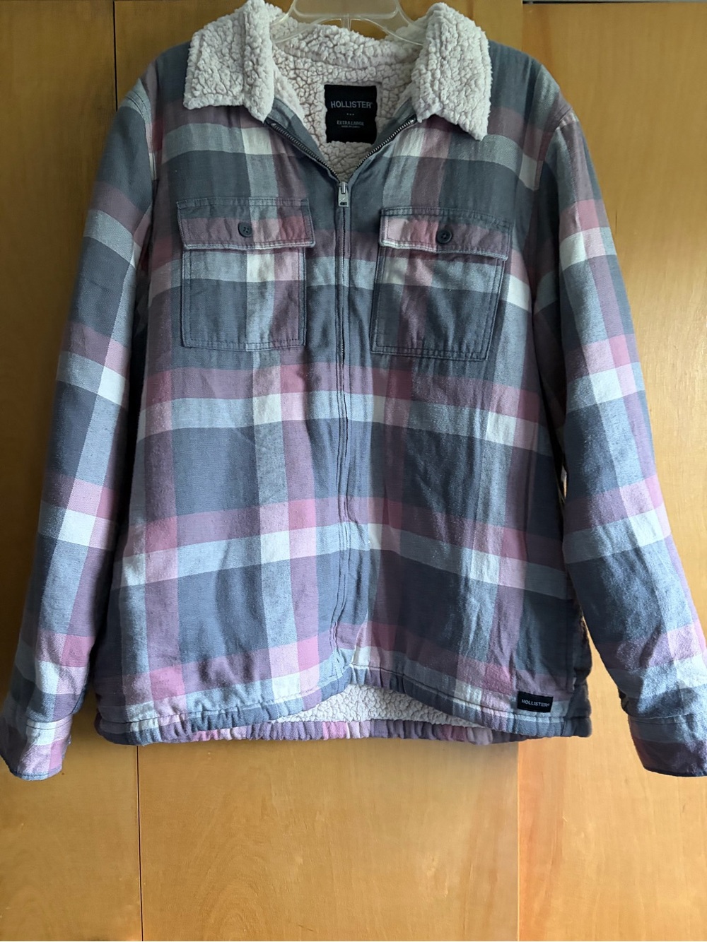 Hollister men’s Plaid Sherpa-Lined Jacket in Gray & Pink